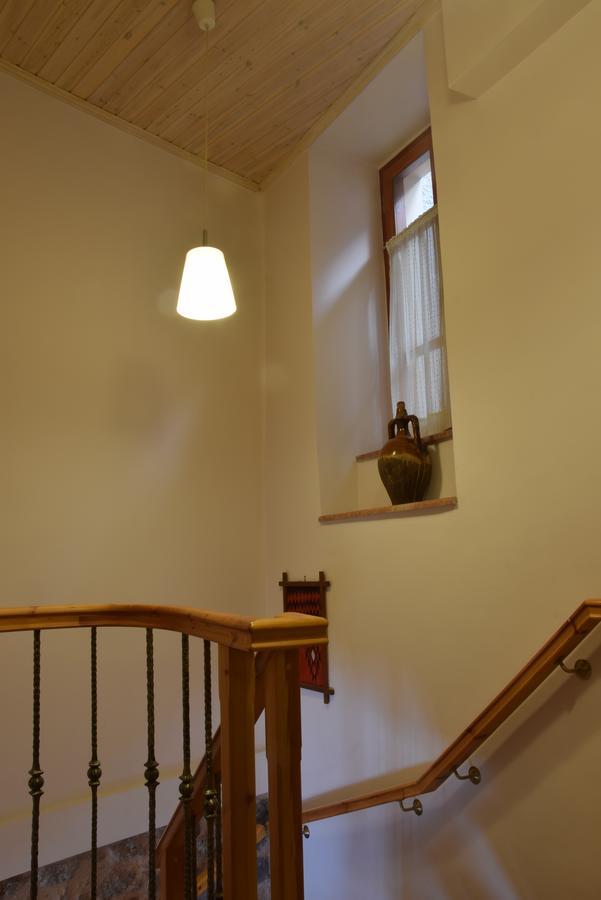 Hotel Parnassos อาราโชวา ภายนอก รูปภาพ
